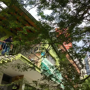 Saman Hostal